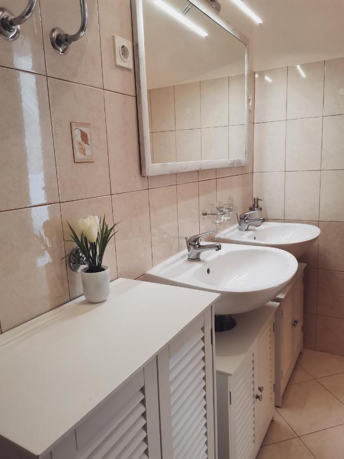 Apartments Matesic Ninski Stanovi Exterior photo